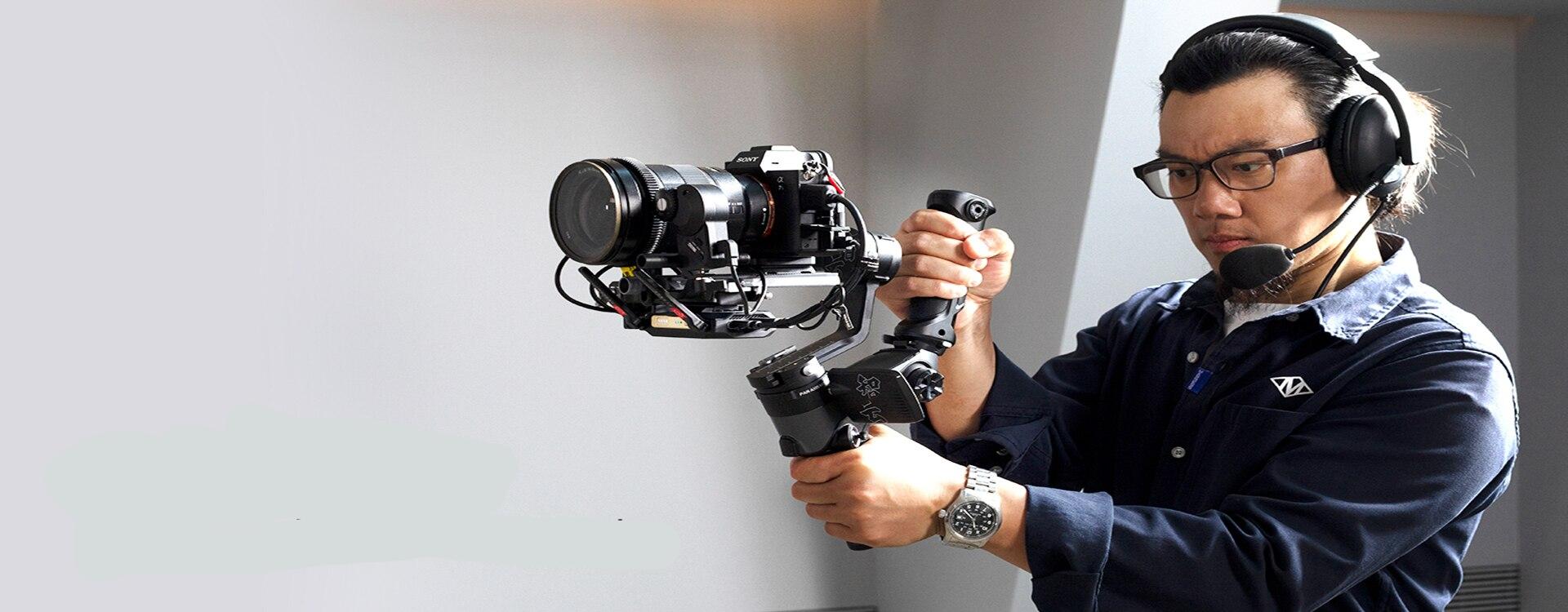 Zhiyun Smooth Q3 – stabilisateur de cardan 3 axes pour Smartphone, avec éclairage, démarrage automatique, suivi d'objet, pour iPhone 12 11 PRO MAX Android